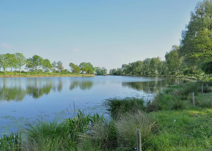 Ferienhof- Eiderdeich Whg. 3 Edith *